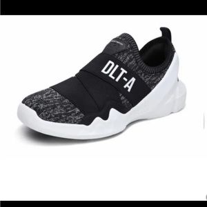 Skechers DLT-A-Static Flare Women Slip On Sneakers Shoes Size 6.5